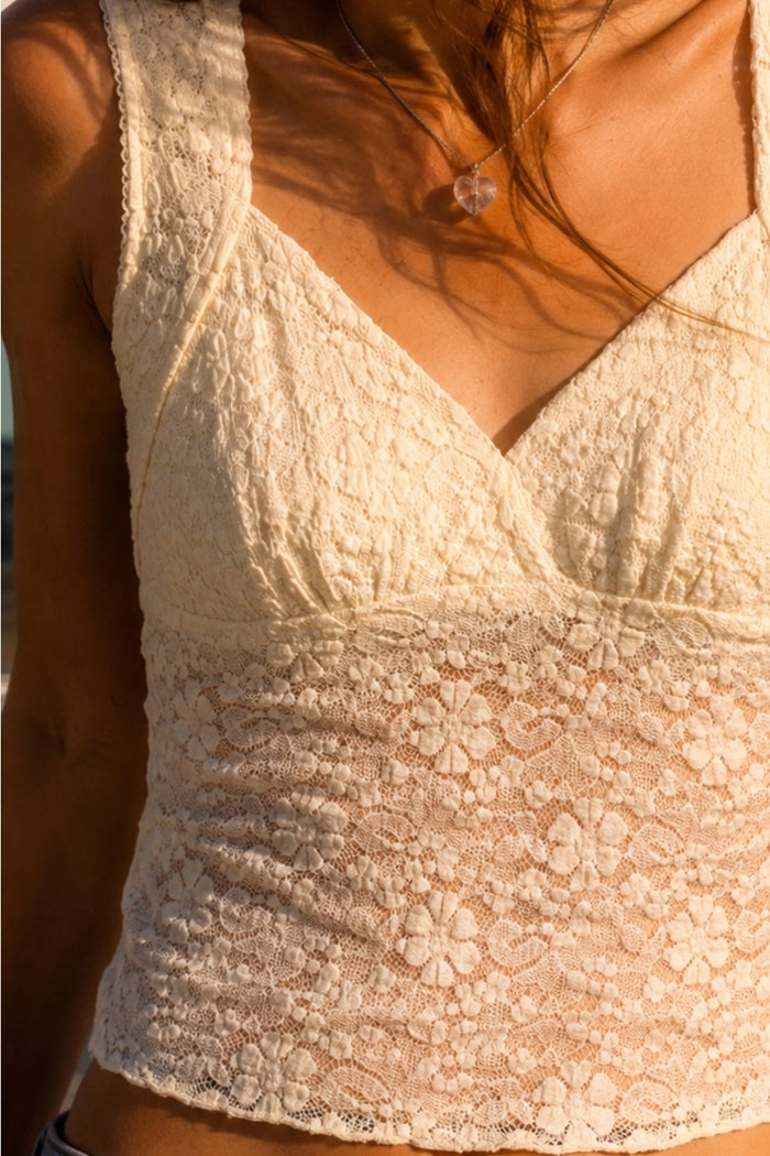 Daisy Daze Lace Crop top