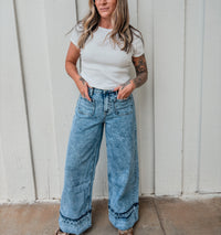 Wide Leg Charlie Jeans