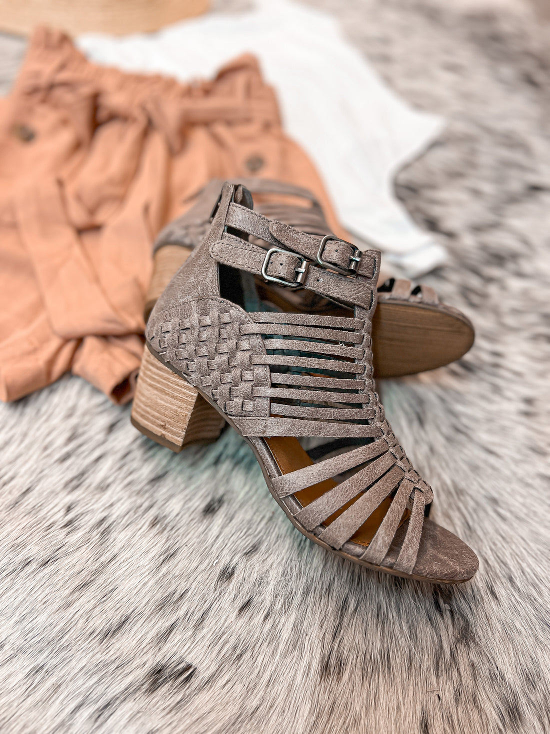 Caged Pumps