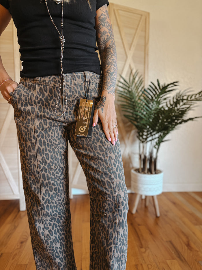 The Wild Side Barrel Jeans