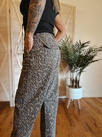 The Wild Side Barrel Jeans