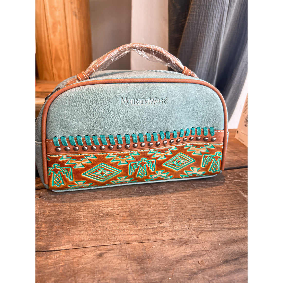 Montana West Aztec Tooled Collection Travel Pouch