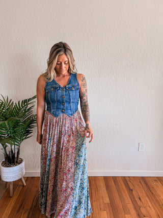 Pretty In Petals Maxi Dress