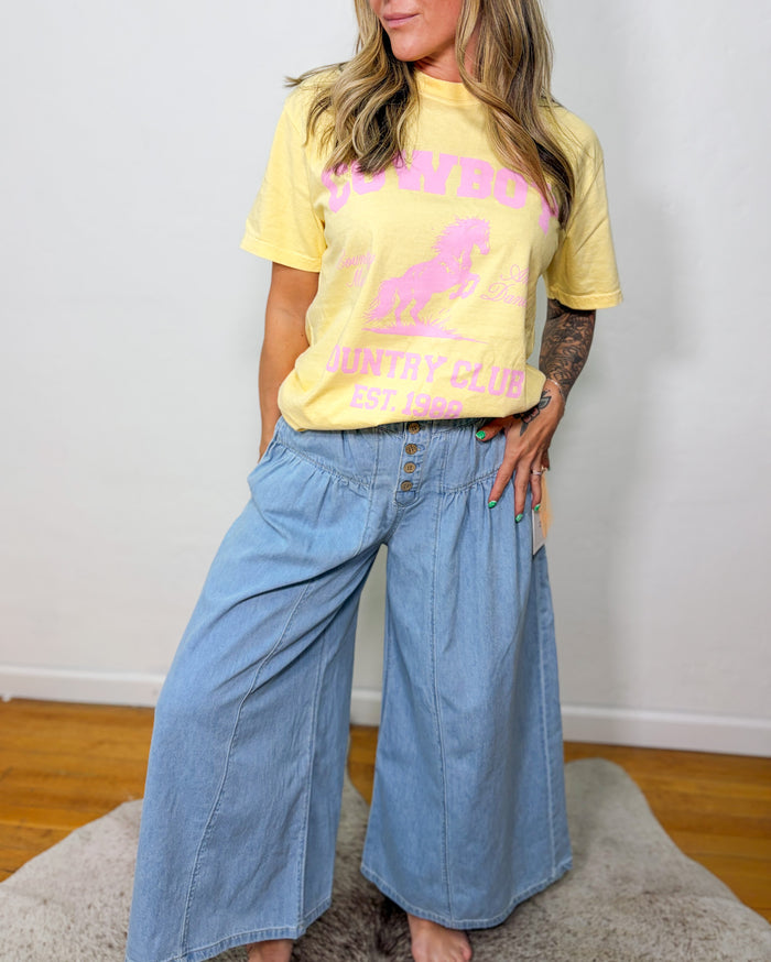 Cowboy Country Club Tee