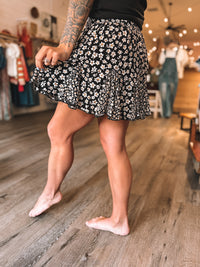 Daisy Ruffle Shorts