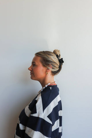 Kaxi Original Wavy Hold Everything Claw: POWDER BLUE